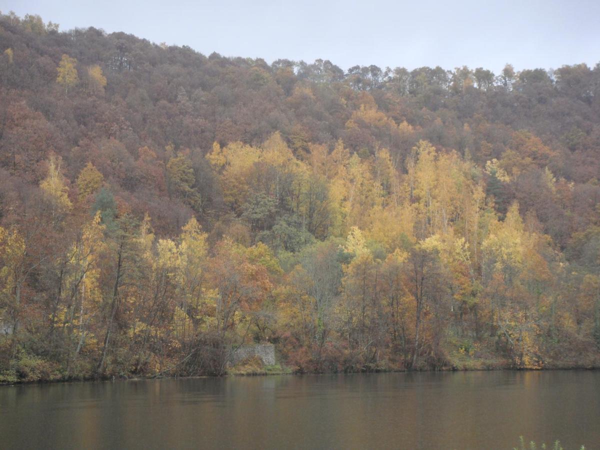 Gite Le Carmel Fumay Bagian luar foto